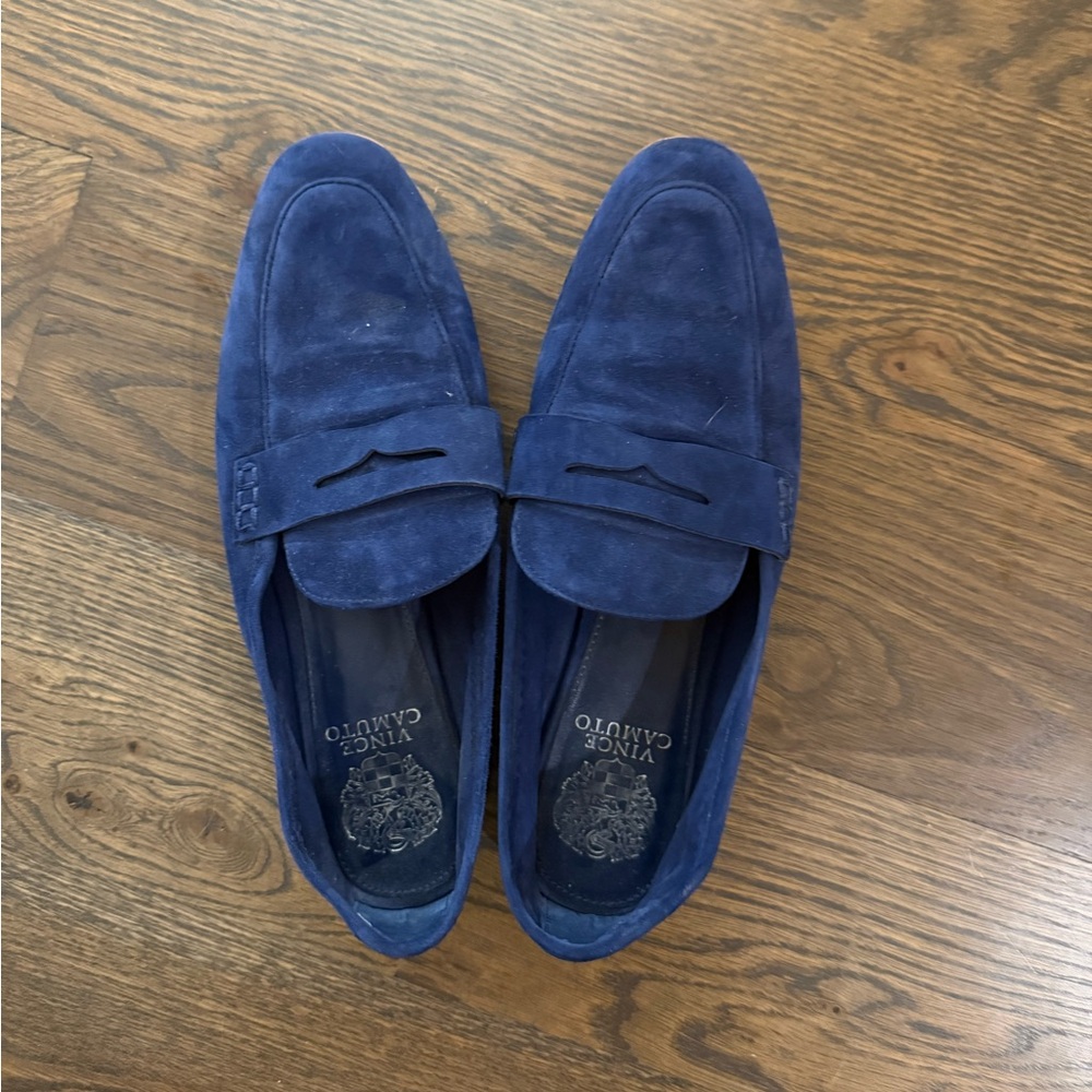 Vince Camuto Macinda Women’s Blue Suede Loafers